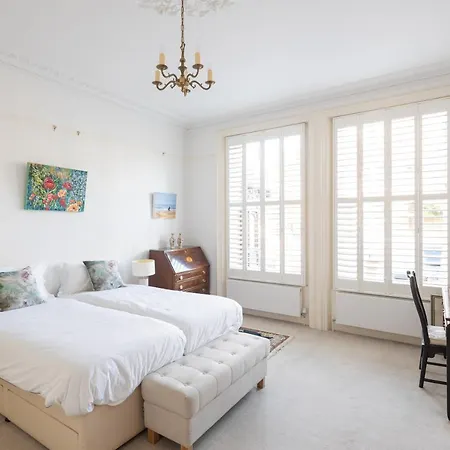 Veeve - Courtside Charms Apartment